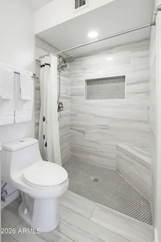 En Suite Primary Bathroom