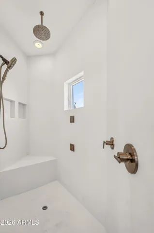 Grand Walk-In Shower With 6 Customizable Features
