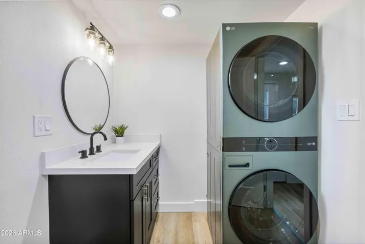 Casita Bath