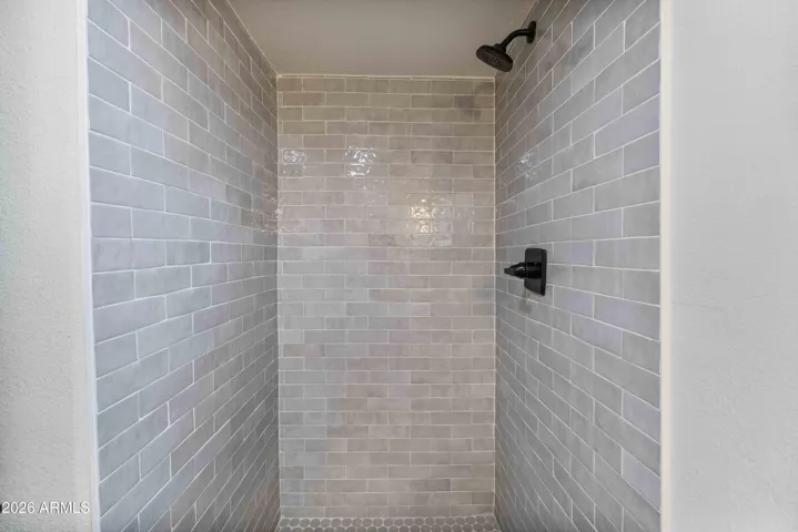 Casita Shower