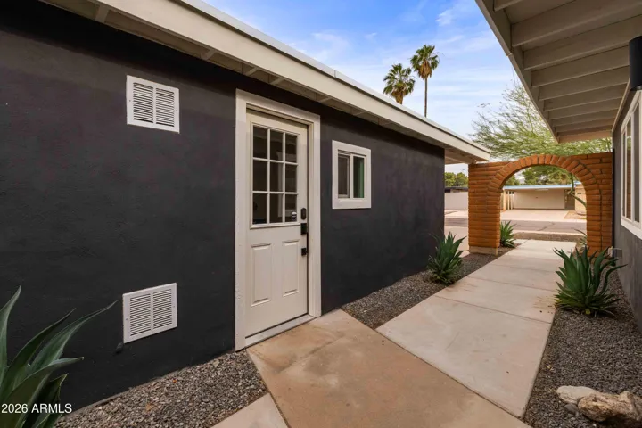 Casita Entrance