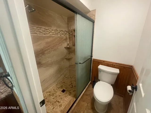 Master Bathroom Toilet & Shower
