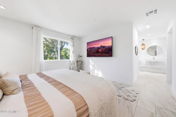 Primary Suite