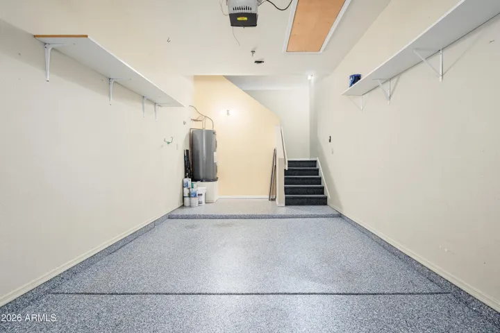 Epoxy floor in garage