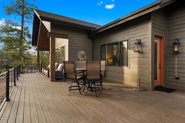 Sundeck off master suite