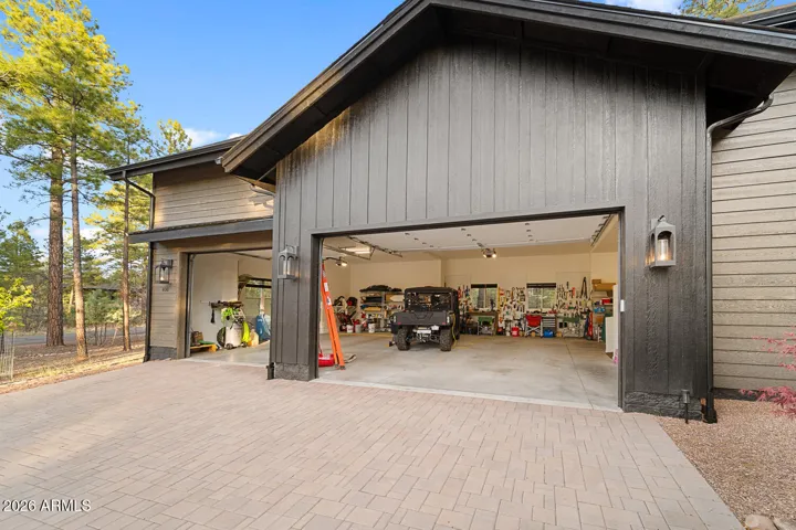3 car oversized garage