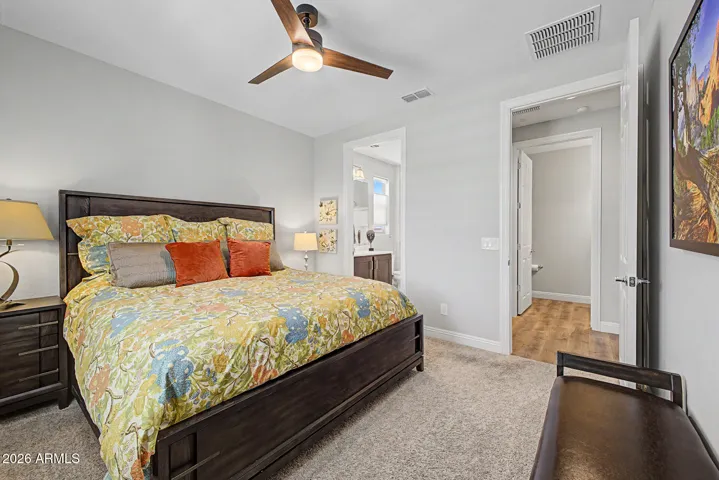 Guest Suite w/ private bath
