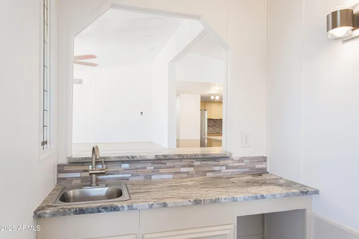 Wet bar
