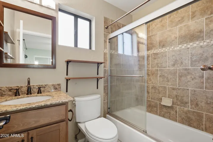 2ND MASTER BEDROOM BATHROOM