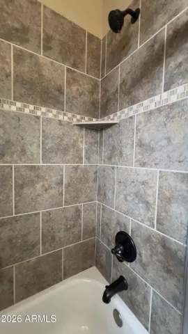 2ND MASTER BEDROOM BATHROOM
