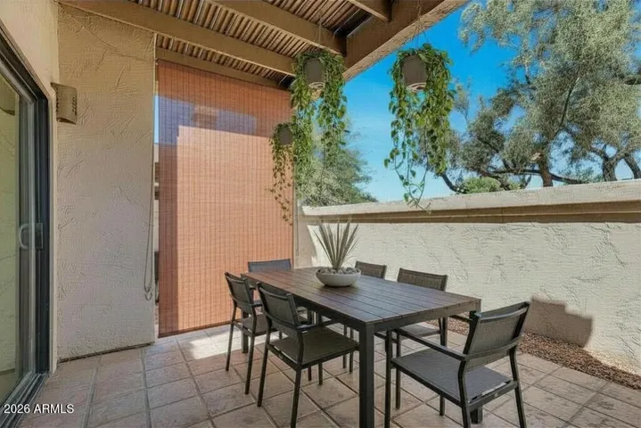 Virtual inspiration for patio, add a screen!