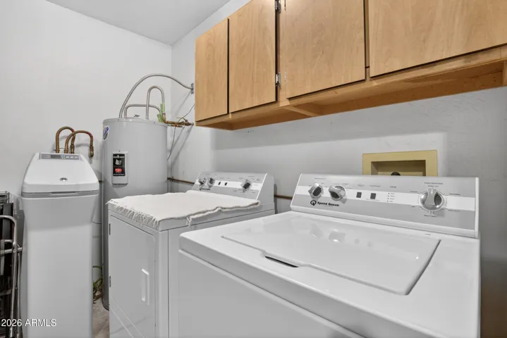 Washer & Dryer