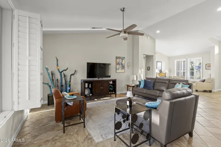 A look at the open space from the dining space