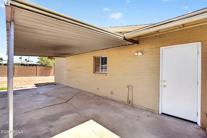 Lots of potential here. Could be used as a working space, additional patio for bar, bbq and fire pit. Add an RV gate and it could be where you park your RV or boat!