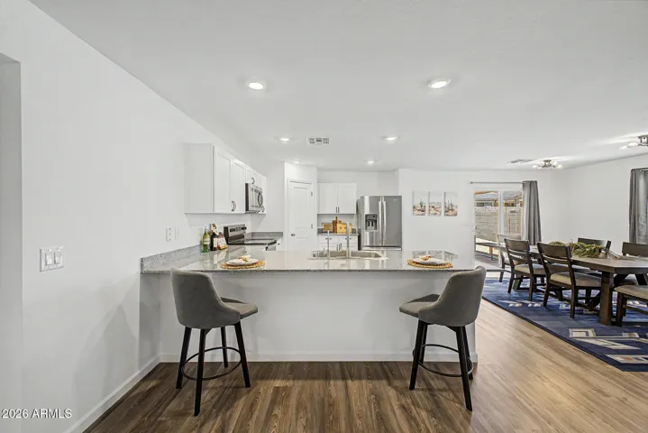 Large Quartz Island with seating room