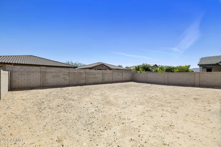 PLENTY OF ROOM FOR ALL THE ENTERTAINMENT THAT YOU WANT OR PRIVACY!!!
