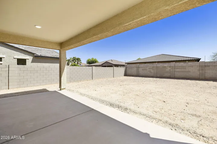 PLENTY OF ROOM FOR ALL THE ENTERTAINMENT THAT YOU WANT OR PRIVACY!!!
