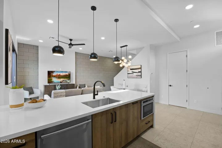 DISCLAIMER: Photographs depict a similar unit and are not of the exact unit for sale. Finishes, fixtures, upgrades, and floorplans may vary.