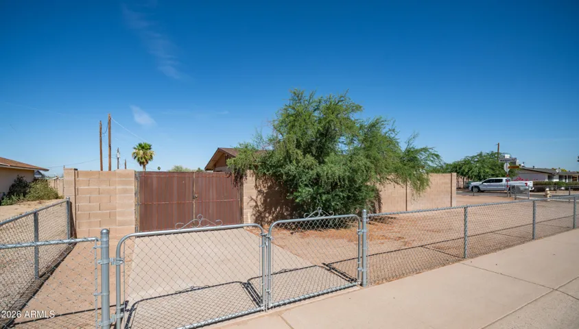 RV Gate