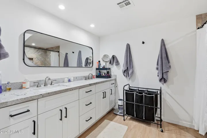 Guest house primary bath