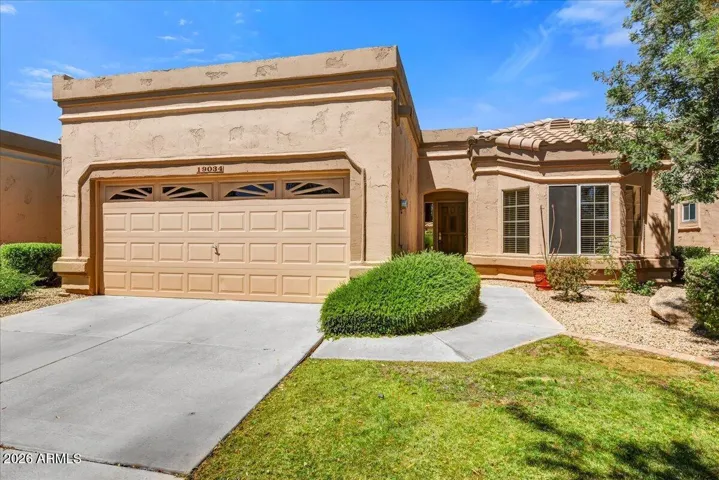 Welcome to this charming St. Thomas floorplan, perfectly situated on a premium lot that backs directly to the community pool area.