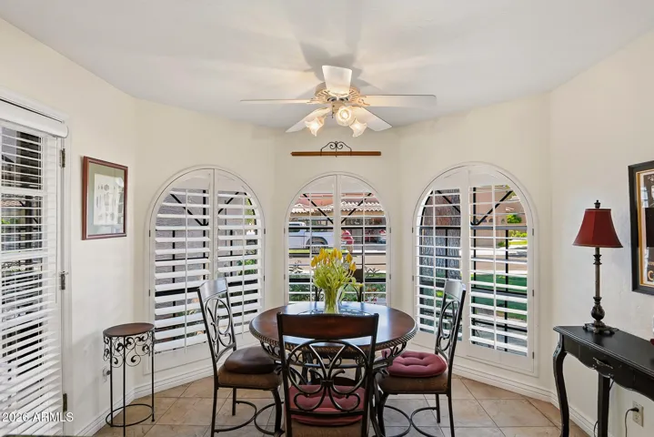 Breakfast Nook