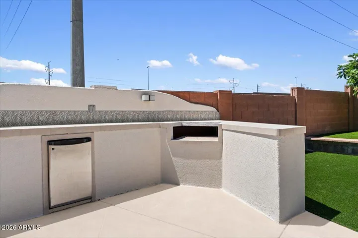 GRILL AREA