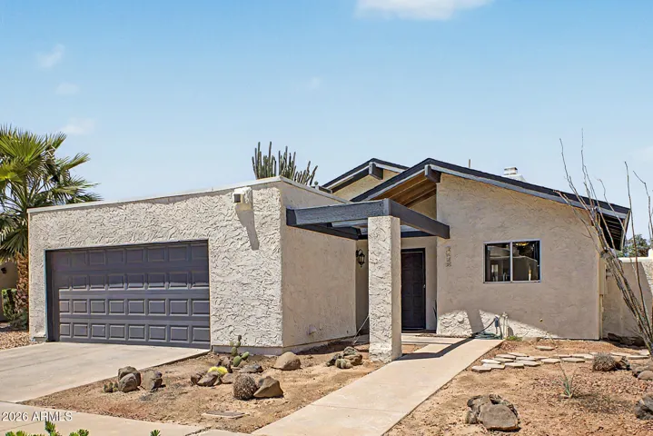 Lovely home located in a neighborhood pocket gem!