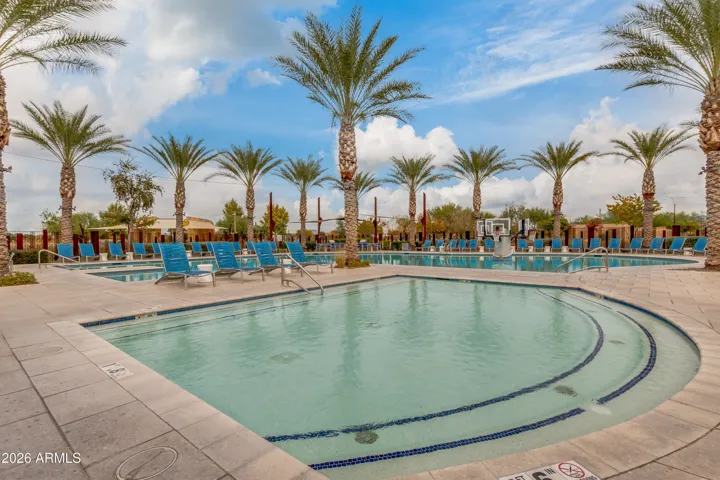 Community Pool & Splash Pad