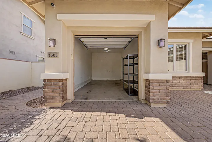 3rd car garage