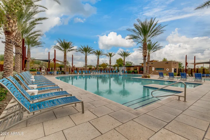 Community Pool & Splash Pad
