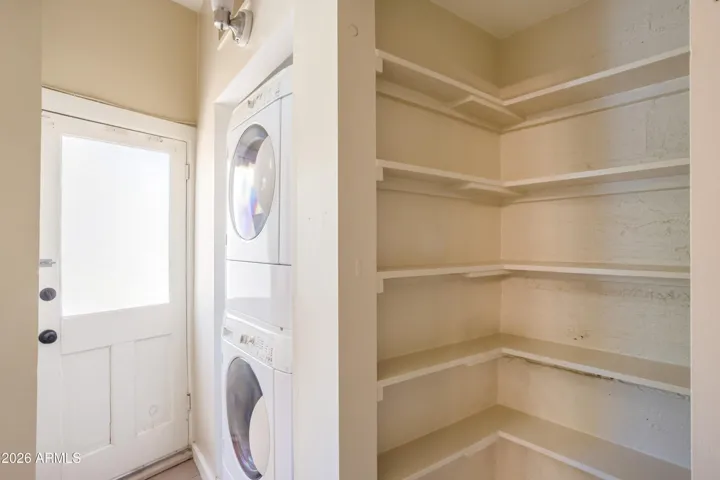 Built in shelving for added storage!