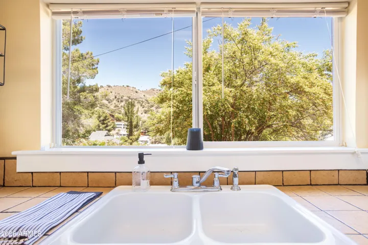 What a view while doing dishes in your second kitchen!!