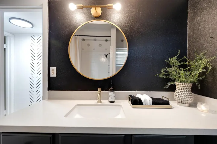 Tub/shower Combo