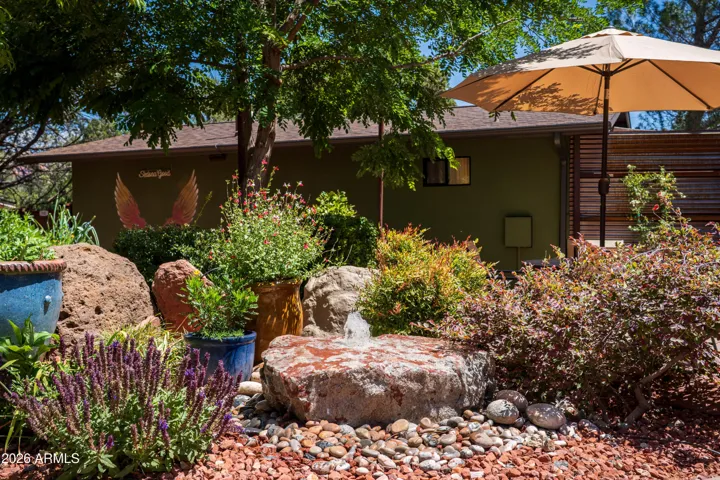 Easy to maintain gardens with fountain