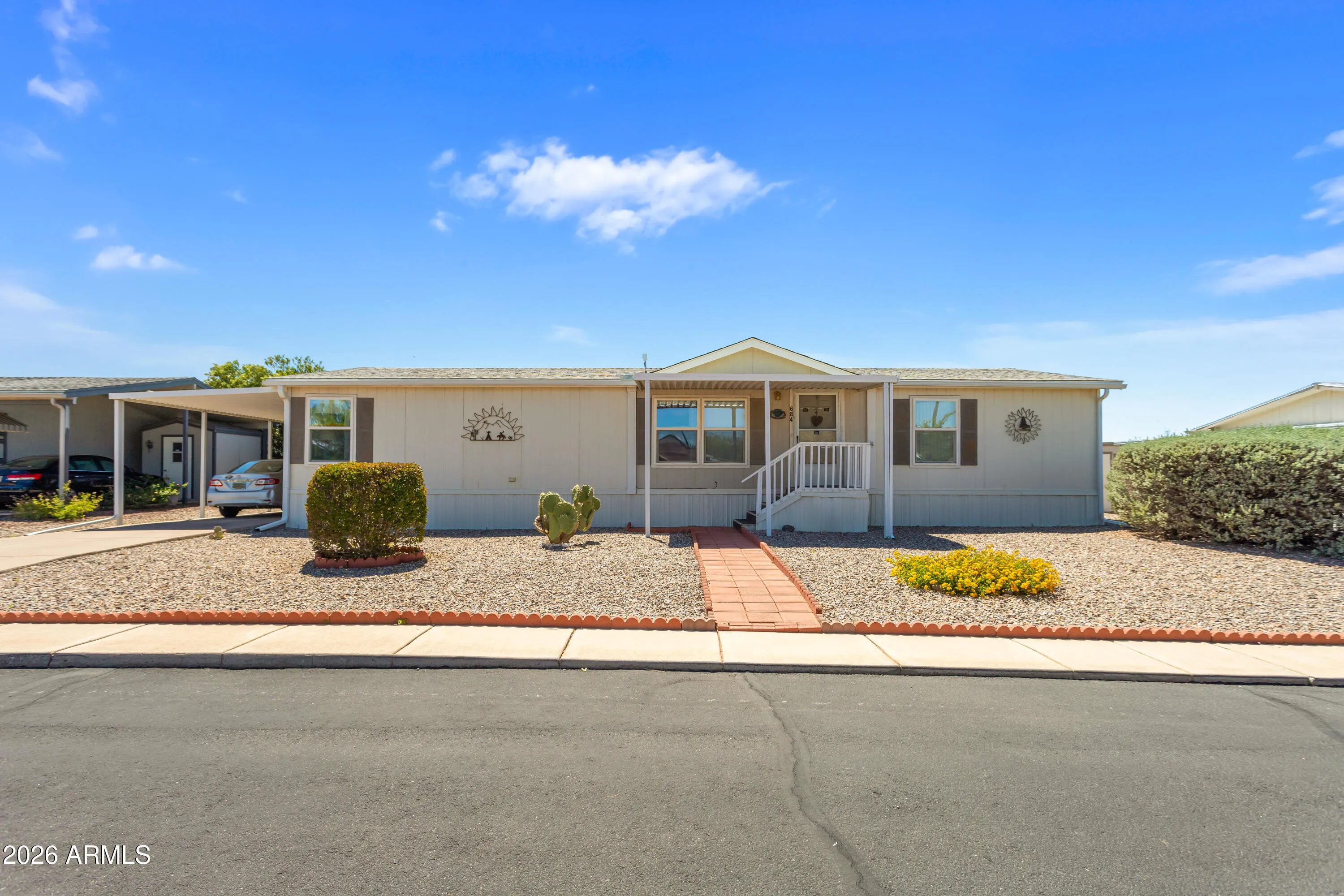 684 South Lazy Beaver Way, Sierra Vista, AZ, 85635 — photo 2 of 34