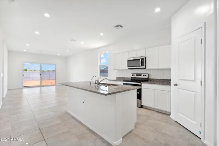 *Photos Are of a Speculative Home. Options May Vary*