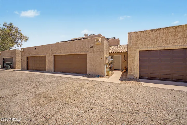 2x6 exterior walls. 2017 Installed sunscreens on all South windows, stairway and garage.