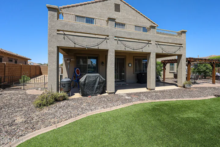 LOTS OF SPACE ON BOTH SIDES OF HOUSE!