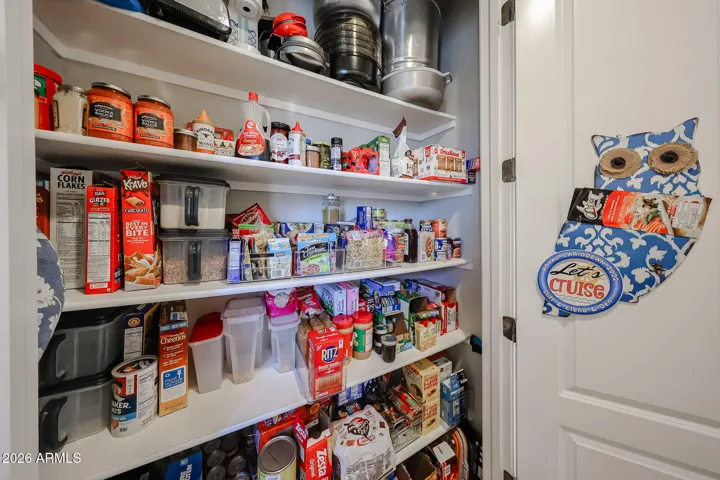 LOTS OF SPACE FOR FOOD & STORAGE!