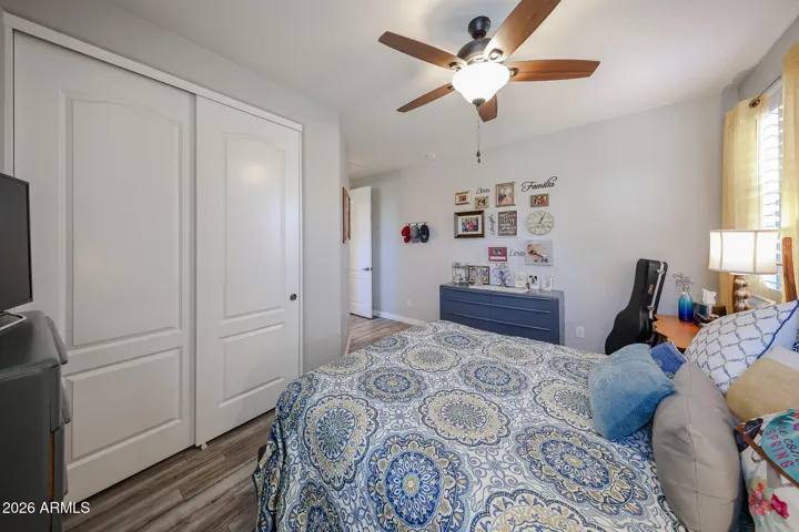 WOOD FLOORS & CEILING FANS
