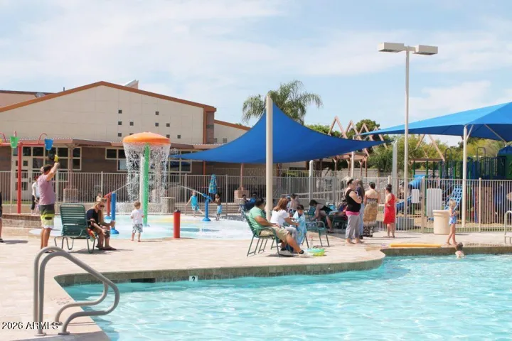Dobson Ranch Community
