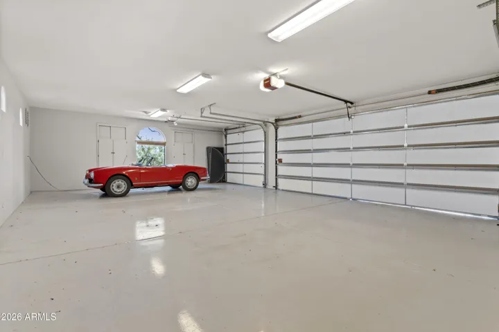 3 car garage