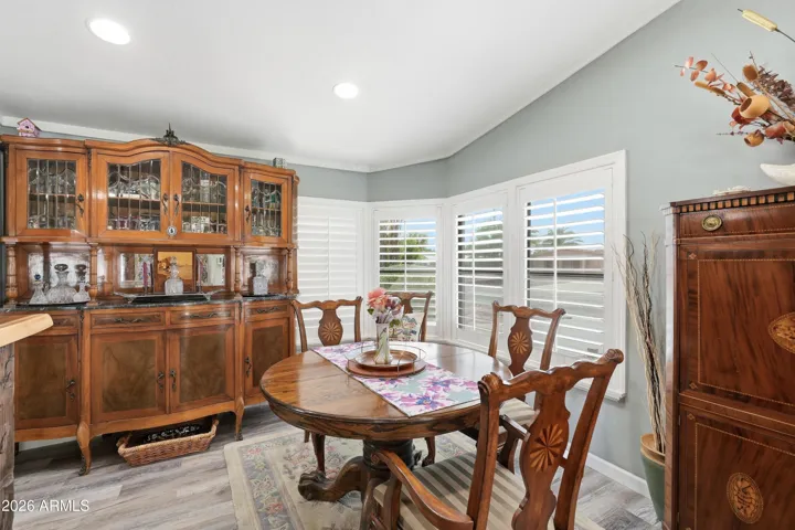 wood like flooring throughout