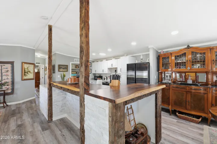 Hi top for bar stools