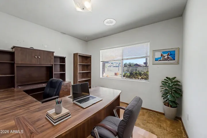Den/ Office