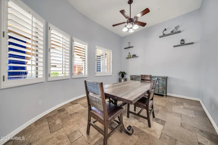 Eat-in Kitchen
