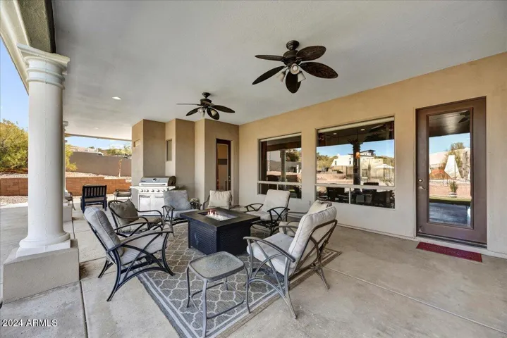Rear covered patio