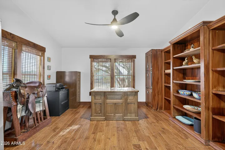 Dining Area w/built ins