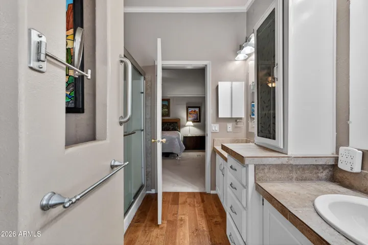 Primary Bathroom w/ Dual Sinks